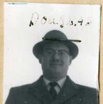 Ph52901_row1_douglas_001